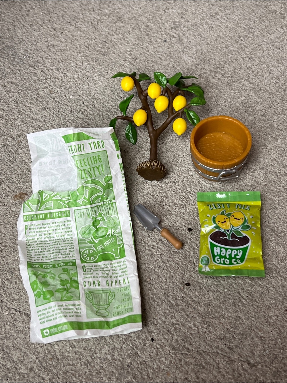 MINIVERSE new never used Lemon tree Nature series 3 all parts included exc ball